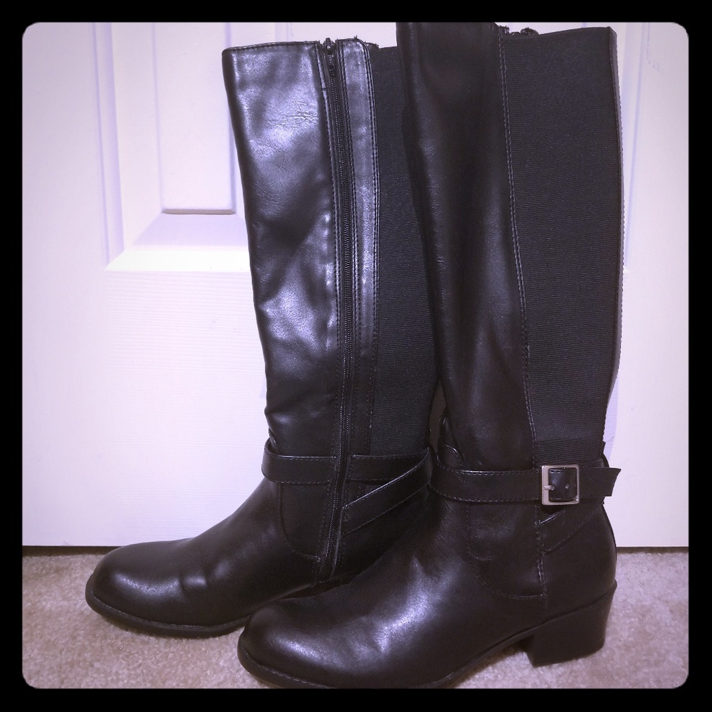 Black Boots
